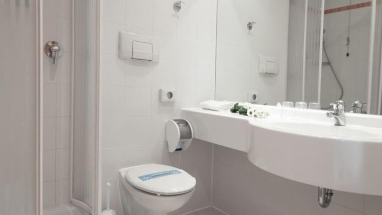 Hotel Corno Bianco Nova Ponente Exteriér fotografie